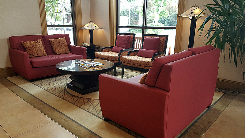 Lobby of The Doubletree by Hilton Claremont Hotel