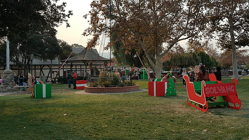 Christmas Photo Ops Solvang Park
