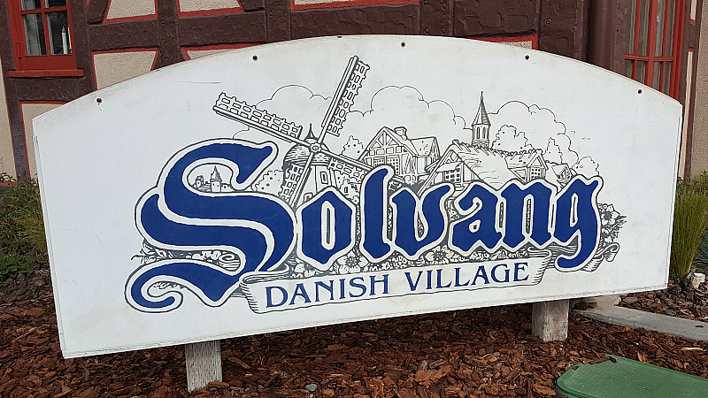 solvang danish village sign