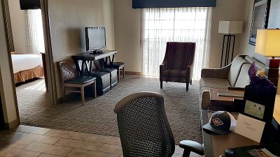 oxnard suite living room