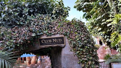 glen ivy club mud entrance