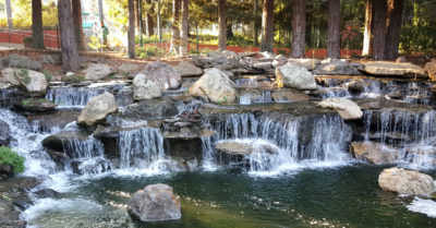 15 gilroy gardens waterfalls