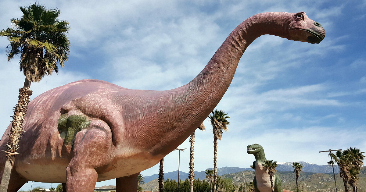 feature cabazon dinosaurs