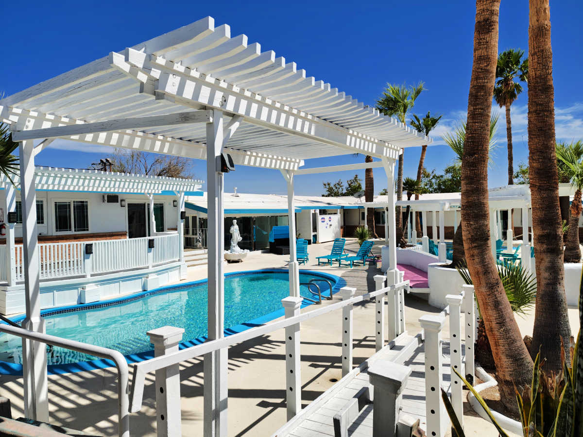 amenities spring house mineral hot springs