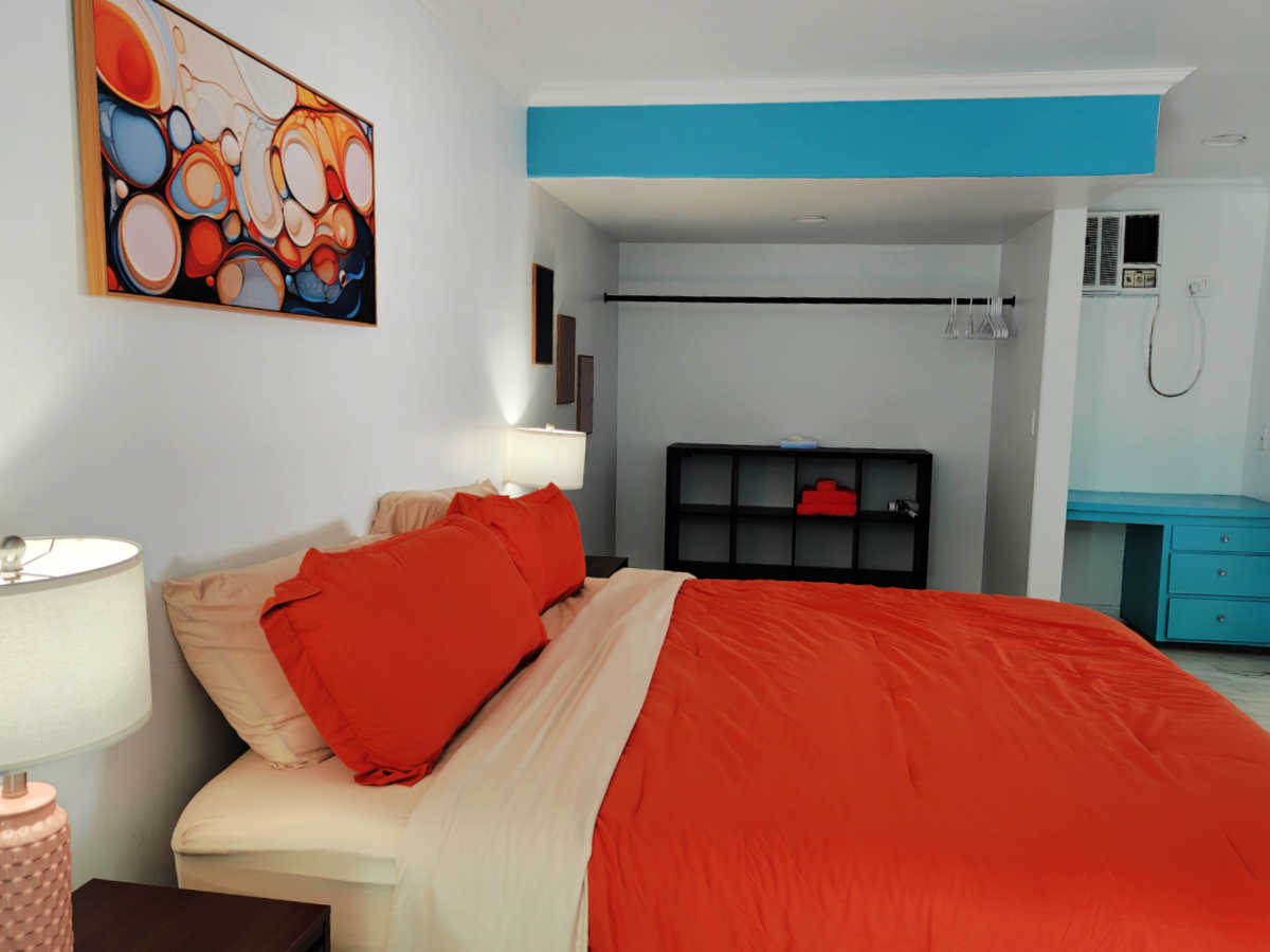 spring house executive king suite