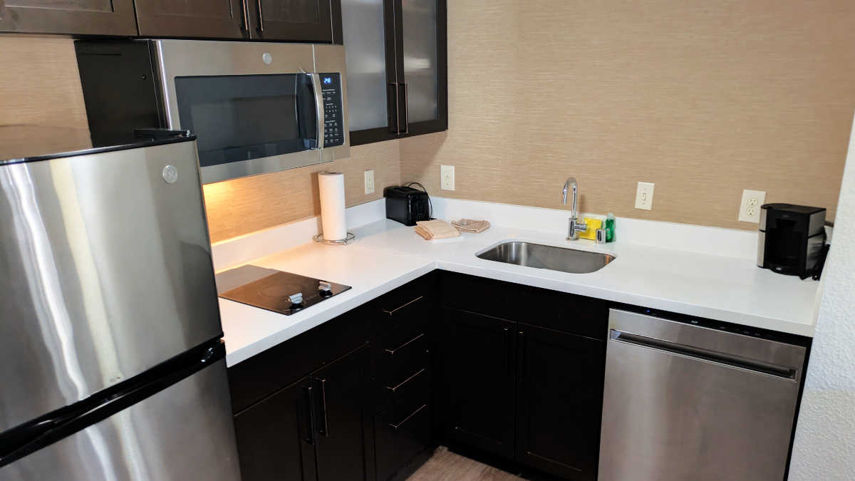 salinas extended stay kitchen