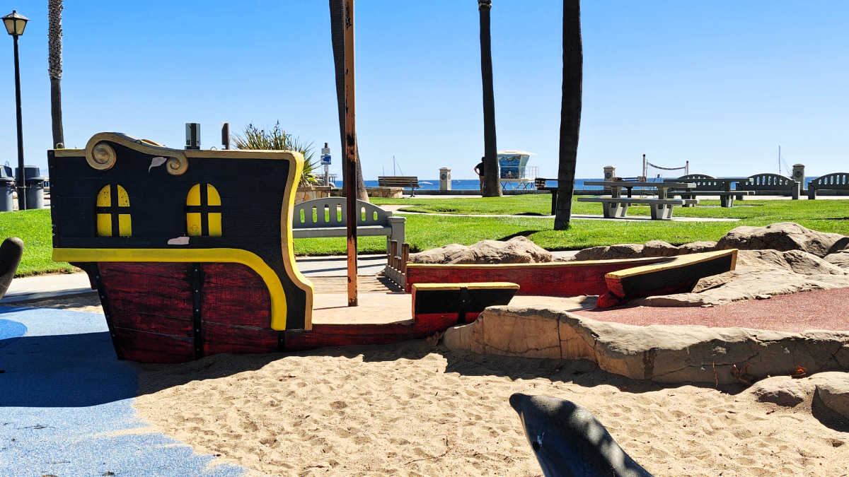 avila park pirate ship playground