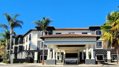 exterior courtyard by marriott san luis obispo