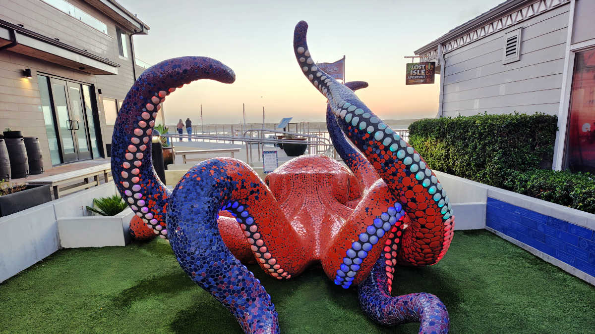 taki octopus zen garden sculpture